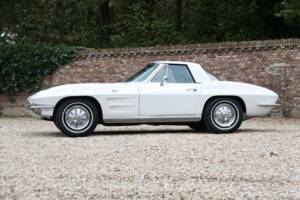 Image 23/50 de Chevrolet Corvette Sting Ray Convertible (1964)