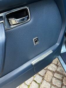 Image 35/147 de Mercedes-Benz 450 SEL 6,9 (1976)
