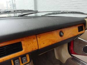 Image 54/99 de Jaguar XJS 5.3 V12 (1990)