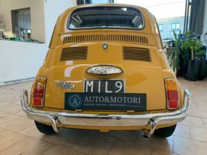 Image 17/21 of FIAT 500 L (1971)