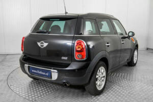 Image 23/50 of Mini One Countryman (2011)