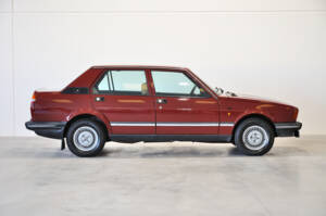 Imagen 34/38 de Alfa Romeo Giulietta 1.6 (1983)