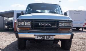 Image 6/46 of Toyota Land Cruiser HJ61 GX (1988)