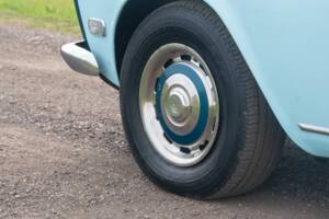 Image 40/50 of Rolls-Royce Silver Shadow I (1976)