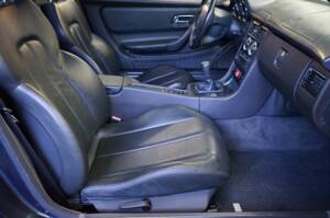 Image 15/25 of Mercedes-Benz SLK 230 Kompressor (1997)