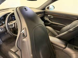 Afbeelding 21/28 van Porsche 911 Turbo S Exclusive (2018)