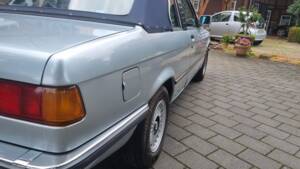 Image 8/18 of BMW 320 Baur TC (1980)