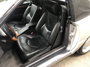 Image 9/13 of Mercedes-Benz SL 500 (1999)