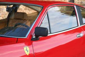 Imagen 24/50 de Ferrari 365 GTC/4 (1972)