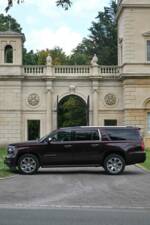 Image 16/50 of Chevrolet Suburban (2017)