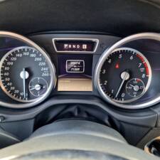 Immagine 51/92 di Mercedes-Benz G 500 Final Edition 200 (2013)