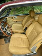 Image 4/8 of BMW 3.0 CS (1971)