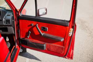 Immagine 24/50 di Volkswagen Golf I GL (1982)