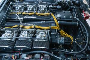 Bild 25/50 von Lamborghini Espada 400 GT (1973)