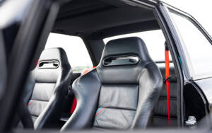 Image 41/91 of BMW M3 Sport Evo (1990)