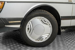 Immagine 4/41 di Saab 900 Turbo (1984)
