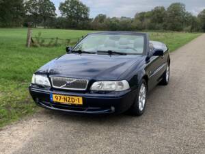 Imagen 5/8 de Volvo C70 2.4 T (2001)