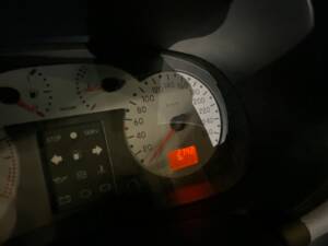 Immagine 13/43 di Renault Clio II V6 (2001)