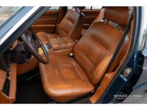 Image 4/28 of Maserati Quattroporte 4900 (1983)
