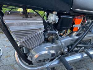 Image 7/11 of Suzuki GT 250 A II (1977)
