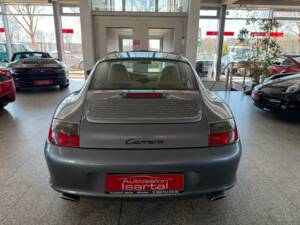 Afbeelding 27/30 van Porsche 911 Carrera (2003)