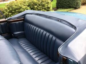 Image 26/32 of Mercedes-Benz 220 S Cabriolet (1958)