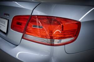 Image 48/100 of BMW M3 (2006)