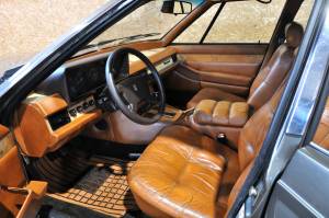 Image 13/60 de Maserati Quattroporte 4900 (1982)