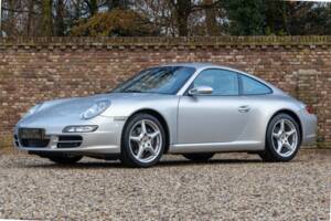 Image 25/50 of Porsche 911 Carrera (2007)