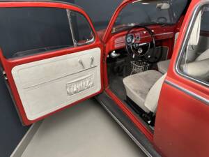 Imagen 27/66 de Volkswagen Escarabajo 1300 (1966)