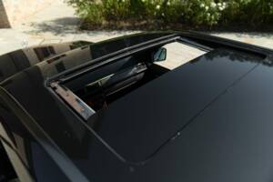 Bild 25/50 von Mercedes-Benz 300 E-24 (1989)