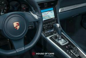 Image 20/24 of Porsche 911 Carrera (2012)
