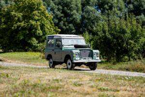 Image 16/50 of Land Rover 88 (1978)