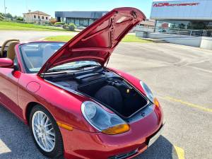 Image 15/20 de Porsche Boxster (2002)