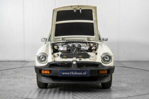 Imagen 37/50 de MG MGB GT V8 (1975)