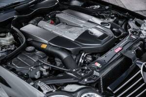 Image 43/50 of Mercedes-Benz CLK DTM AMG (2004)