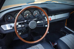 Image 23/46 of Porsche 911 2.0 (1968)
