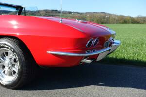 Image 11/43 de Chevrolet Corvette Sting Ray Convertible (1964)