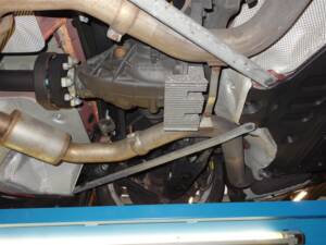 Image 80/99 of Mercedes-Benz SL 63 AMG (2012)