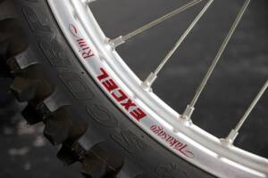 Image 41/50 de Yamaha DUMMY (2008)