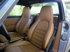 Image 15/42 of Porsche 911 Carrera 2 (1900)