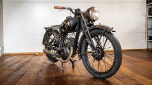 Image 2/17 of DKW RT 200 (1900)