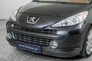 Image 19/50 de Peugeot 207 CC 1.6 VTi (2008)
