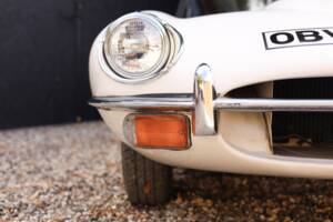Image 28/50 de Jaguar Type E (2+2) (1970)