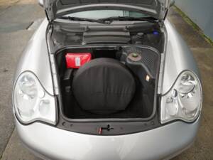 Bild 33/50 von Porsche 911 Carrera (2004)