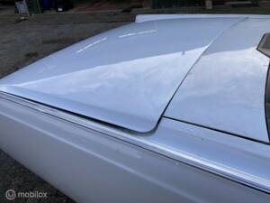 Bild 43/50 von Lincoln Continental Convertible (1966)