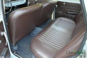 Image 25/50 de Alfa Romeo Giulia 1300 (1967)