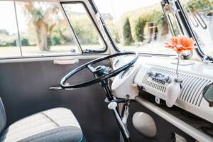 Image 16/50 of Volkswagen T1 camper (1966)