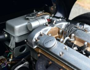 Image 17/50 de Jaguar Type E 3.8 (1962)