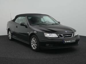 Immagine 2/35 di Saab 9-3 2.0t (2005)